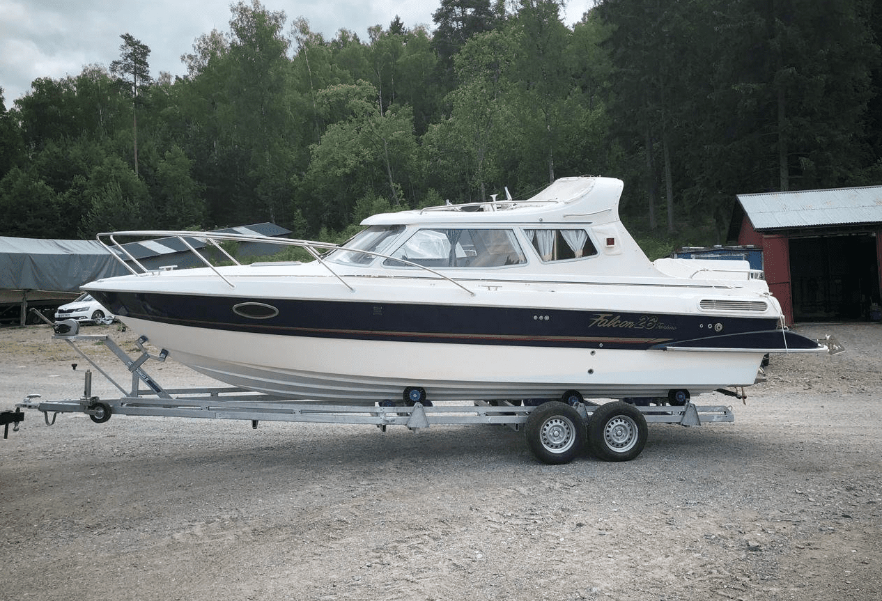 motorbat Bella_Falcon 26_ Fantino_2002_2